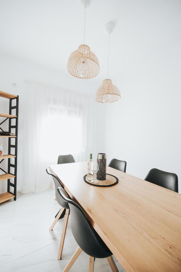 מאלגה Shiny Nab Super Family Apartment מראה חיצוני תמונה